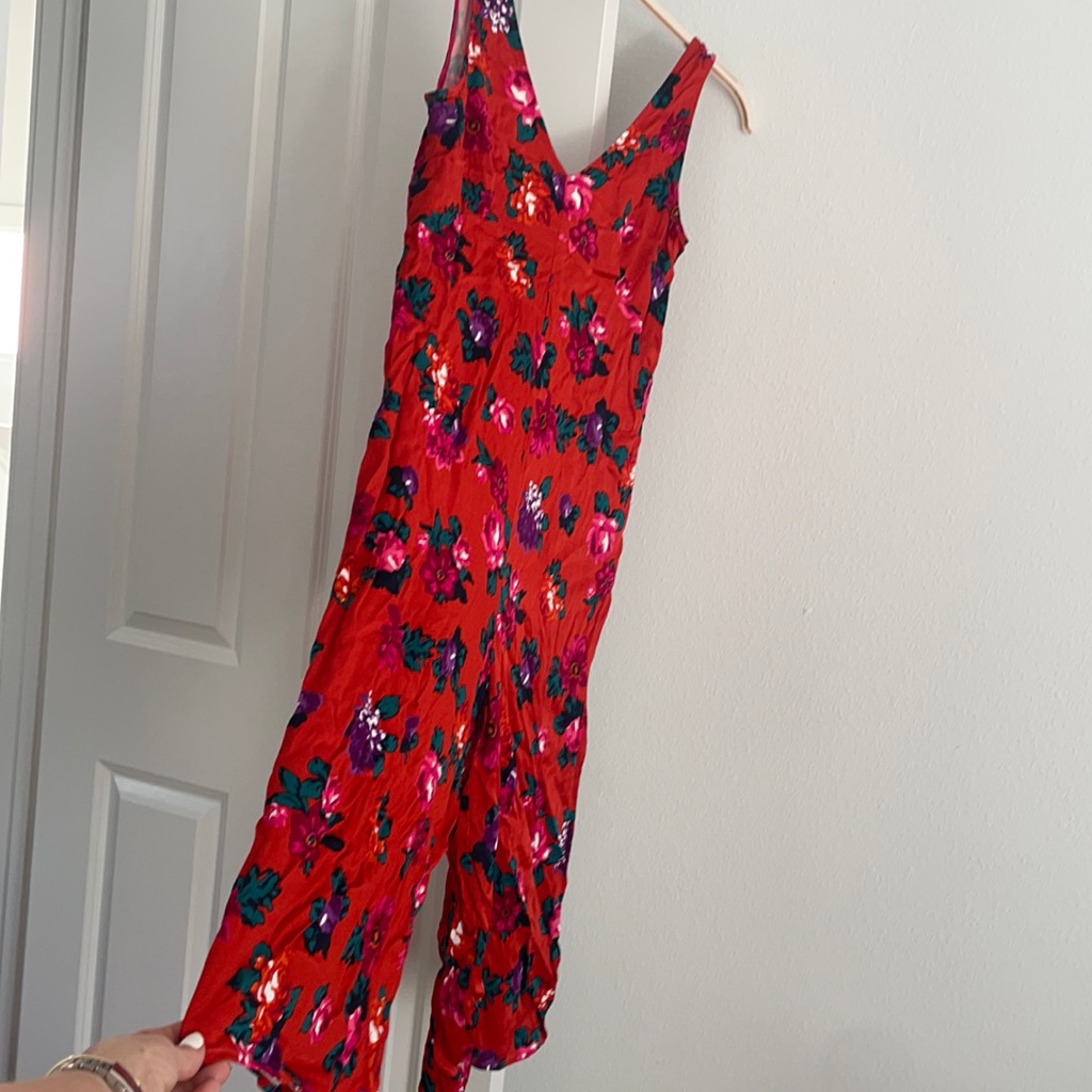 Anthropologie Jumpsuit - Red/Orange Floral, Size S, Tags Still On